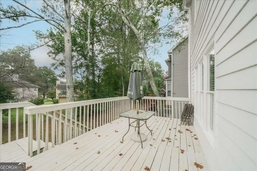 4085 Pineset DR Alpharetta, GA 30022