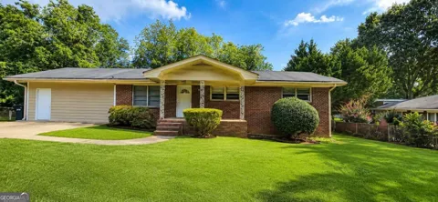 1156 E Fayetteville RD