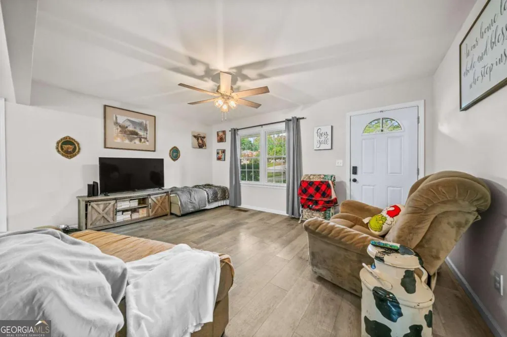 112 Greenbriar DR Cedartown, GA 30125