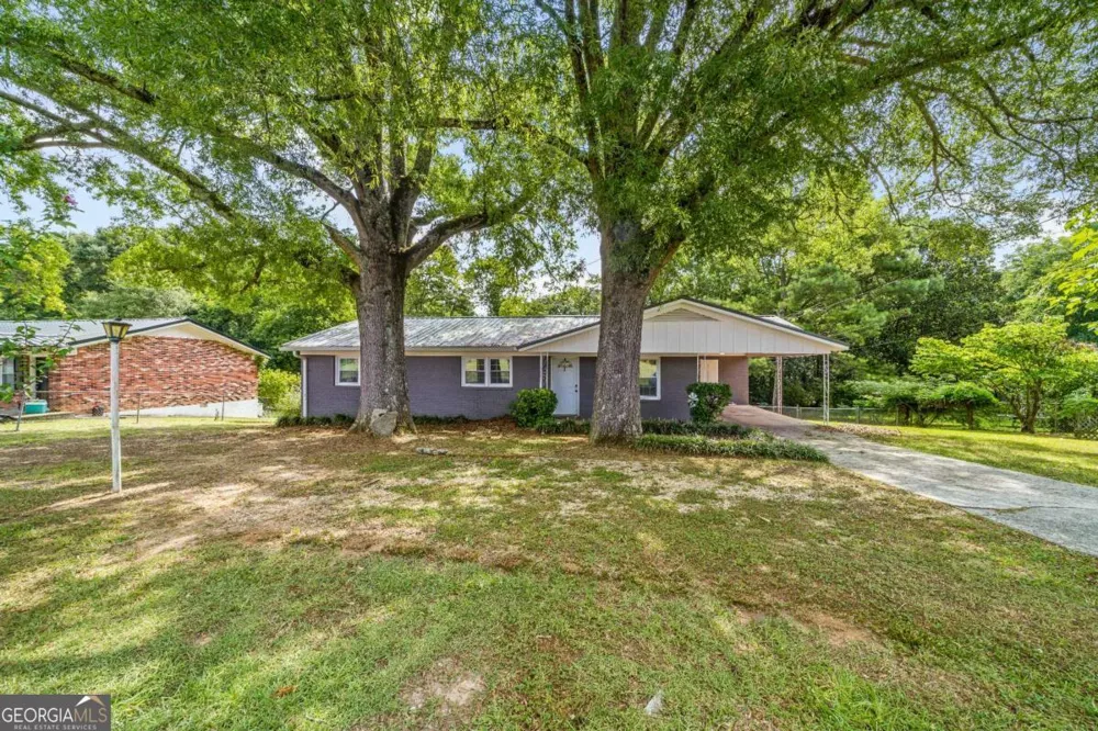 112 Greenbriar DR Cedartown, GA 30125