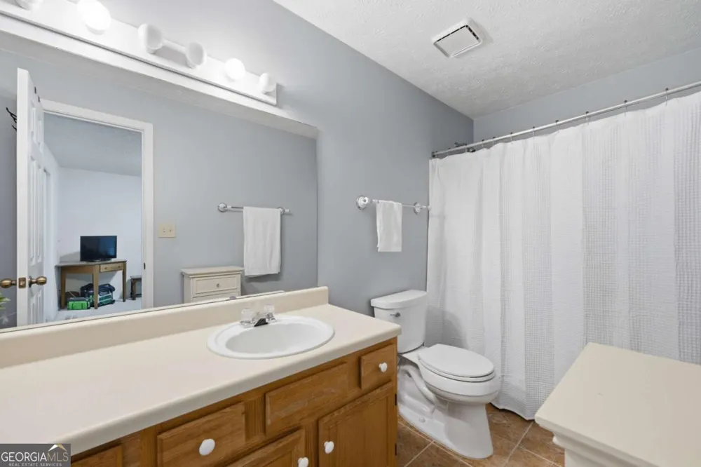 515 Berkeley Woods DR Duluth, GA 30096
