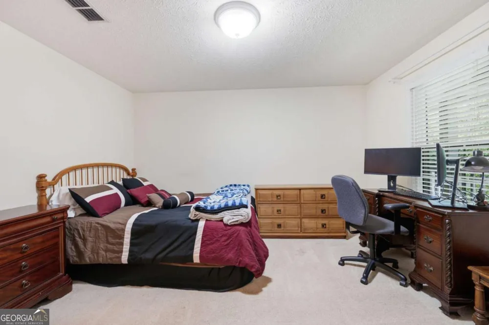 515 Berkeley Woods DR Duluth, GA 30096
