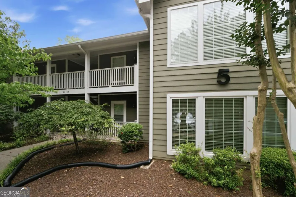 515 Berkeley Woods DR Duluth, GA 30096