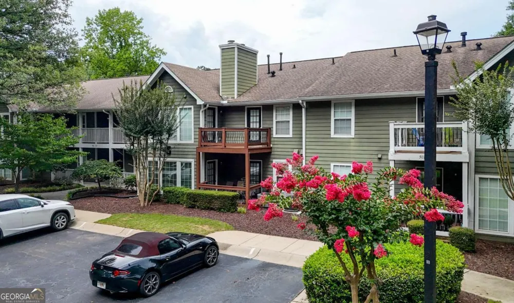 515 Berkeley Woods DR Duluth, GA 30096