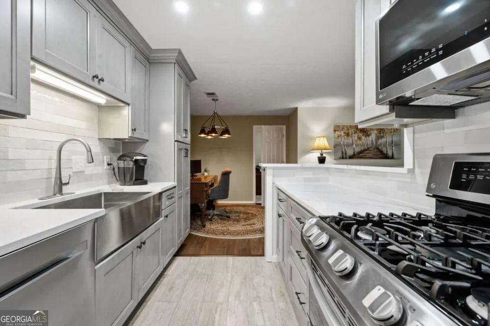 515 Berkeley Woods DR Duluth, GA 30096