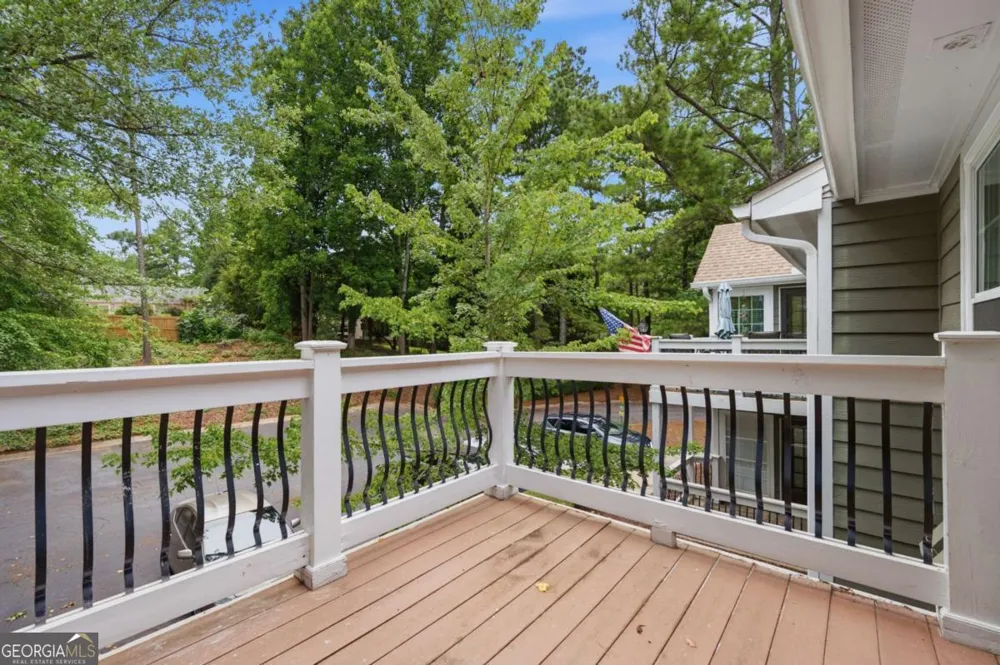 515 Berkeley Woods DR Duluth, GA 30096