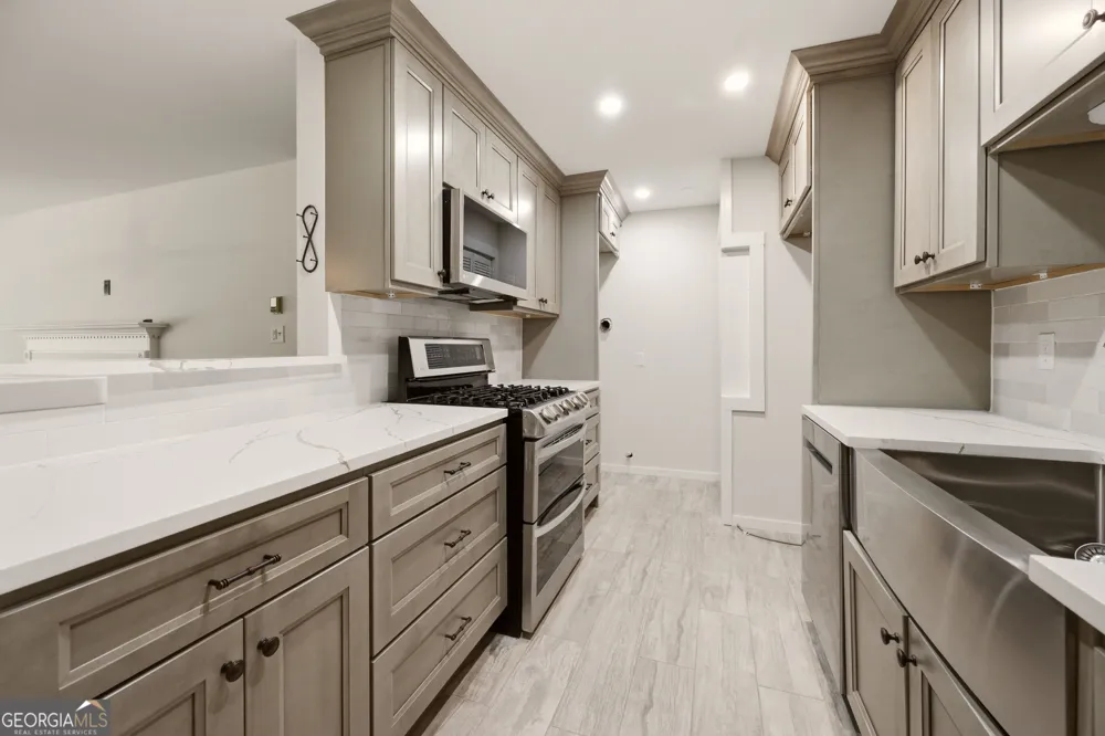 515 Berkeley Woods DR Duluth, GA 30096