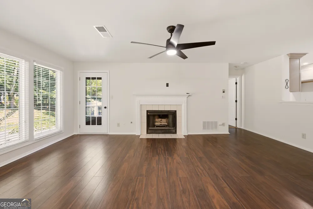 515 Berkeley Woods DR Duluth, GA 30096