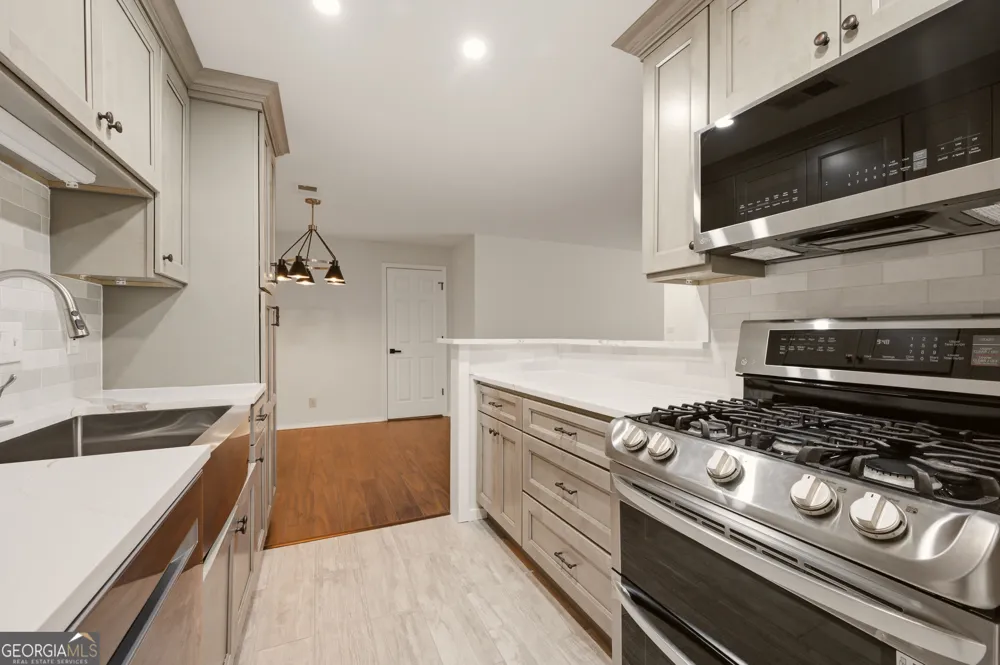 515 Berkeley Woods DR Duluth, GA 30096