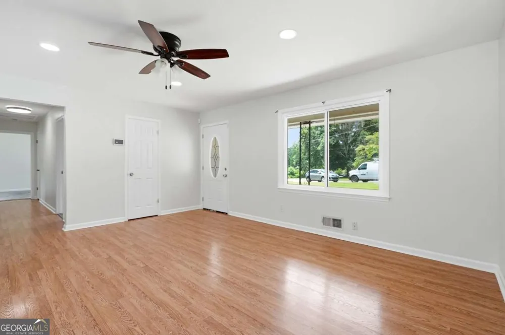 110 Point View CT Tyrone, GA 30290