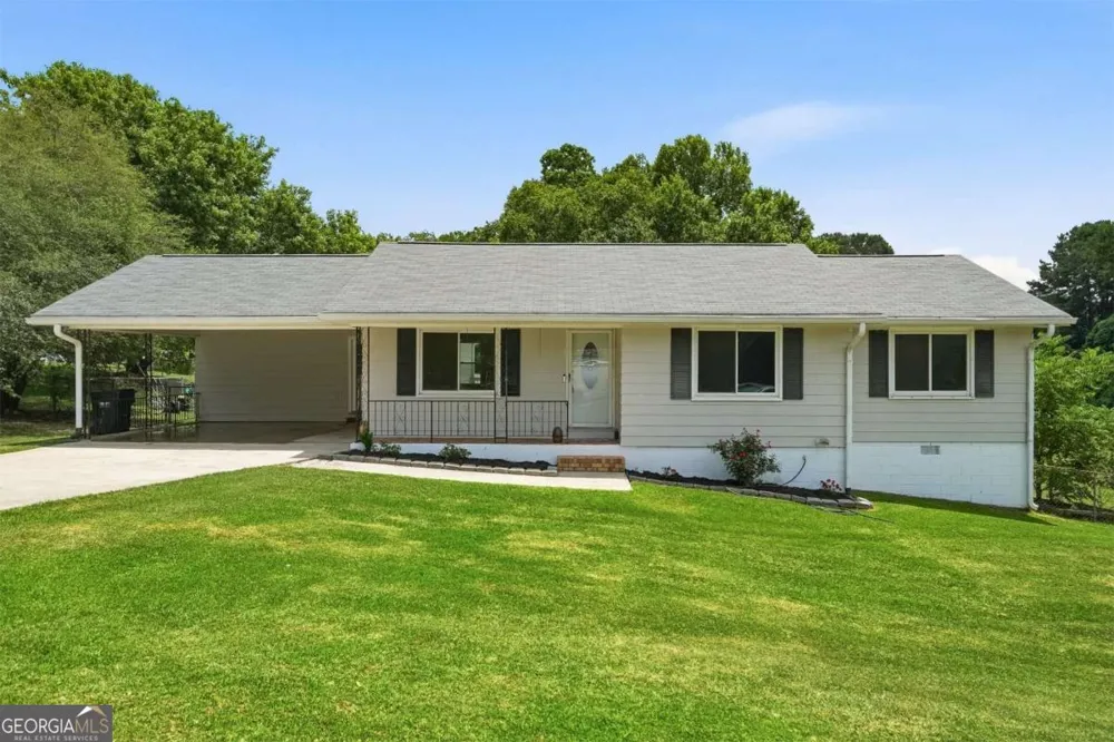 110 Point View CT Tyrone, GA 30290