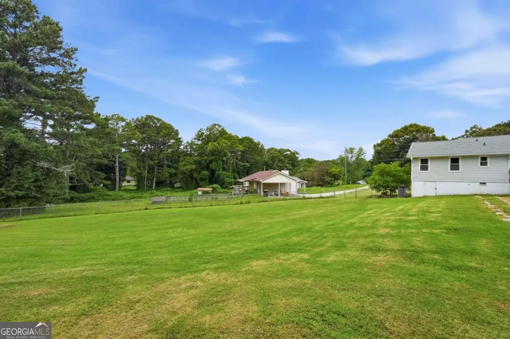 110 Point View CT Tyrone, GA 30290