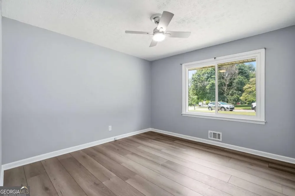 110 Point View CT Tyrone, GA 30290