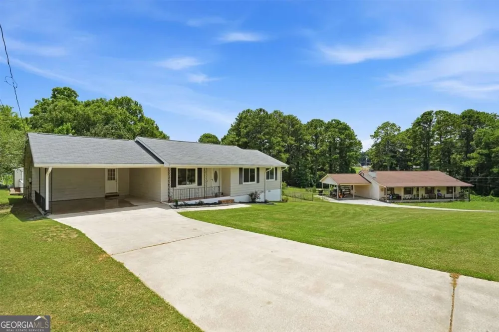 110 Point View CT Tyrone, GA 30290