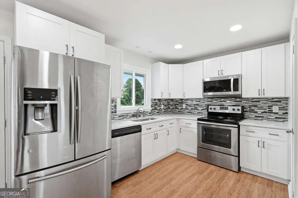 110 Point View CT Tyrone, GA 30290