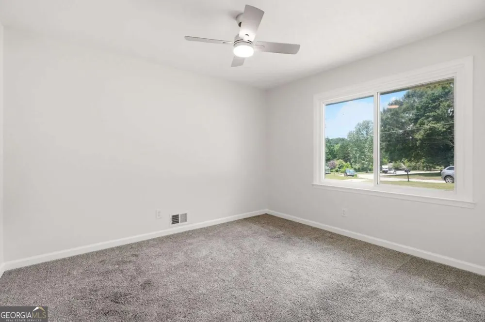 110 Point View CT Tyrone, GA 30290