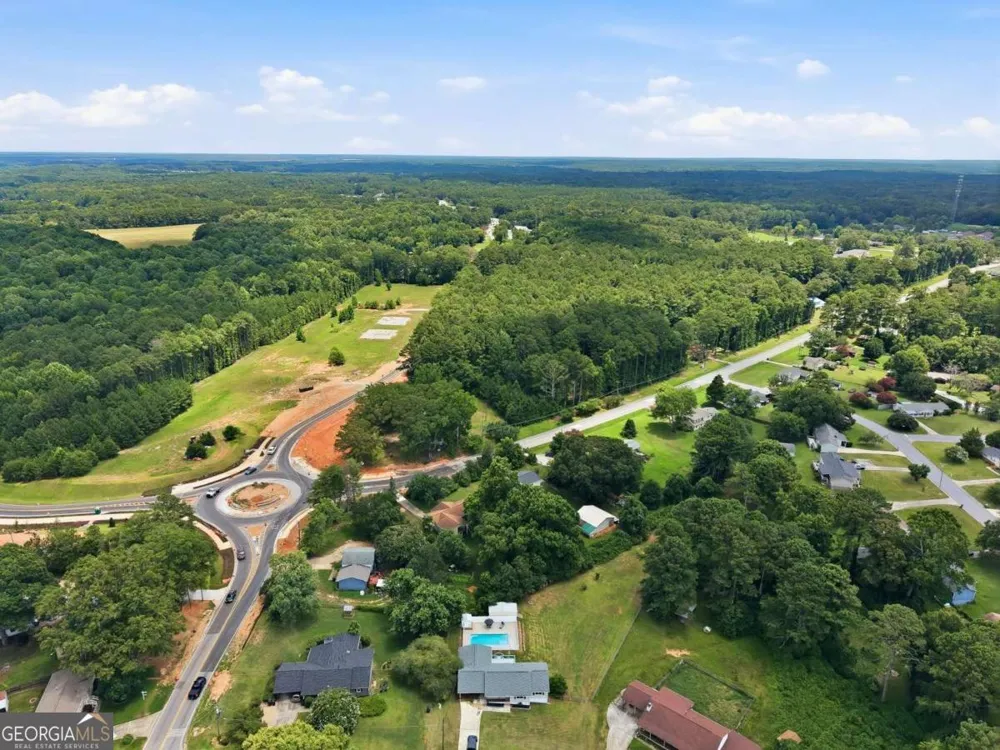 110 Point View CT Tyrone, GA 30290