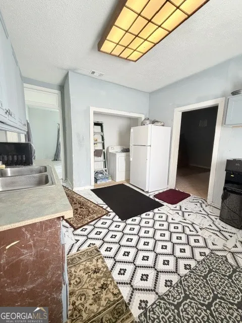 2001 Clover Dale CIR Cordele, GA 31015