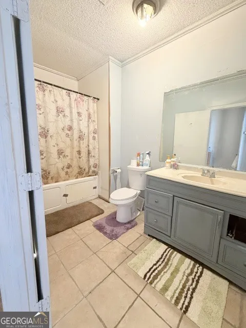 2001 Clover Dale CIR Cordele, GA 31015