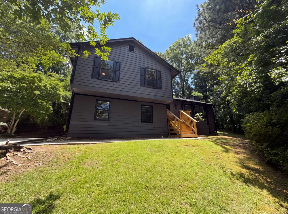 691 Millay CT Stone Mountain, GA 30088