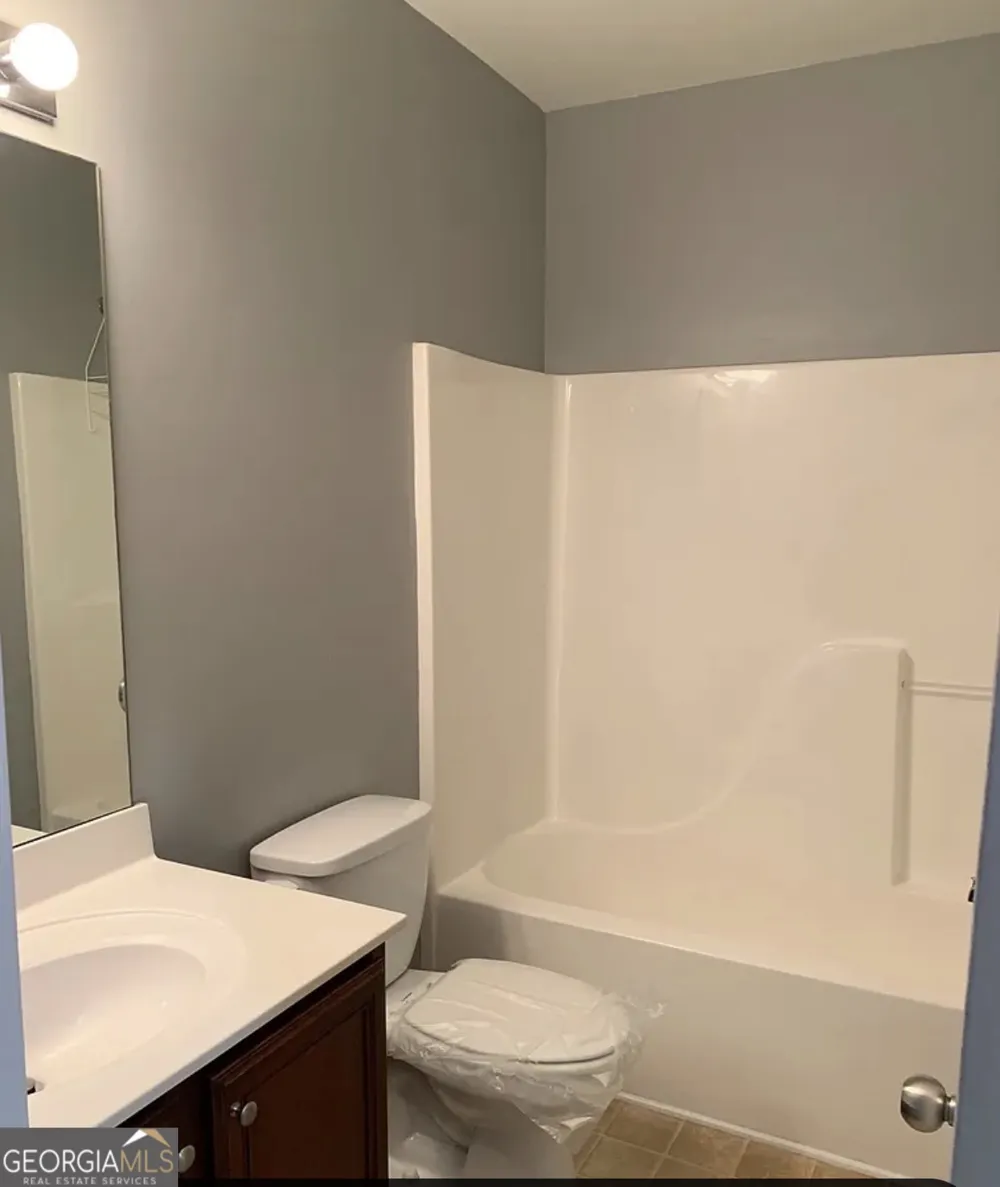 5054 Lower Elm ST South Fulton, GA 30349