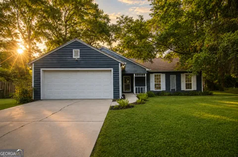 114 Waterman RD