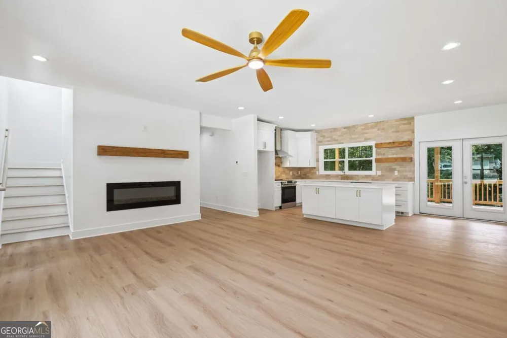 88 Carolyn PATH Rockmart, GA 30153