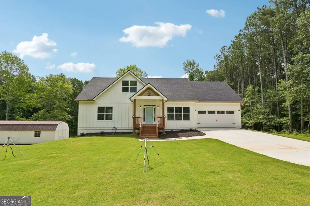 88 Carolyn PATH Rockmart, GA 30153