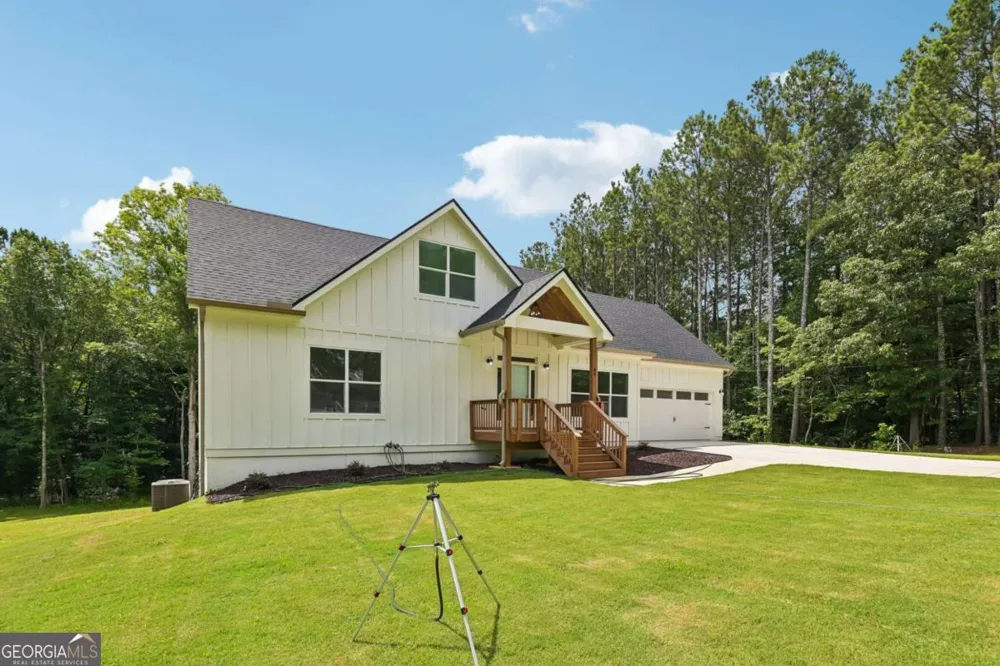 88 Carolyn PATH Rockmart, GA 30153