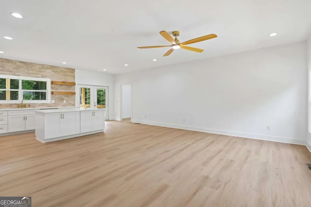 88 Carolyn PATH Rockmart, GA 30153