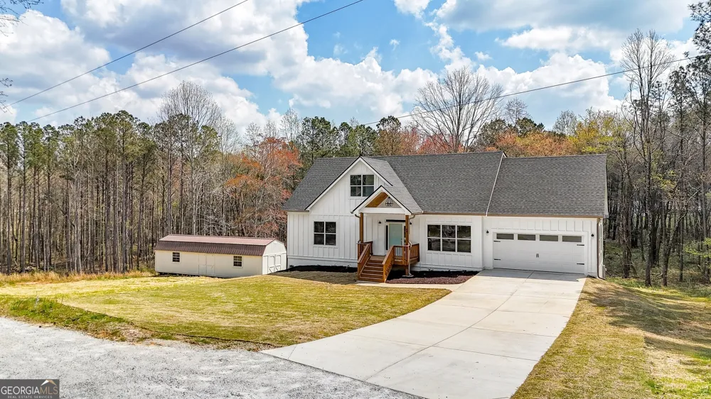 88 Carolyn PATH Rockmart, GA 30153