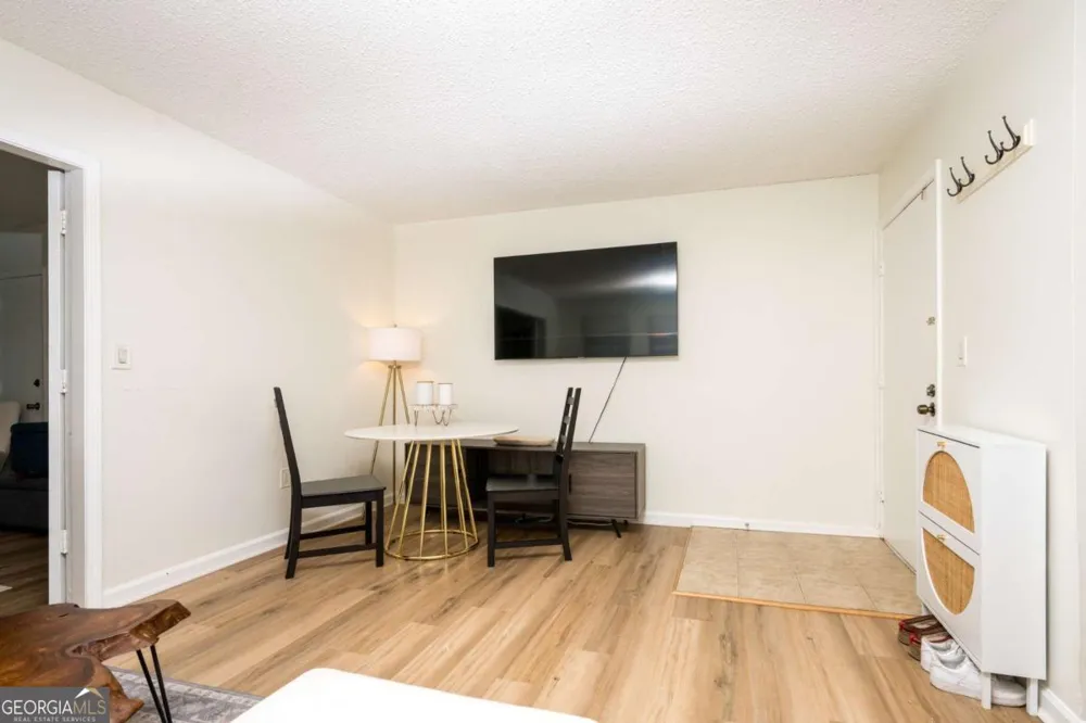 127 Lablanc WAY NW Atlanta, GA 30327