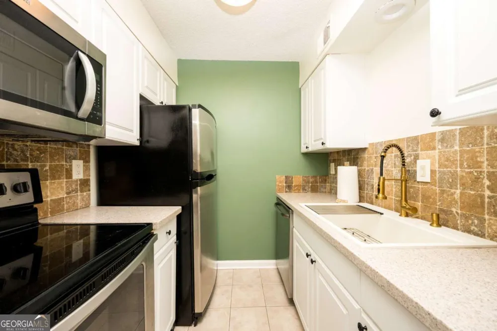 127 Lablanc WAY NW Atlanta, GA 30327