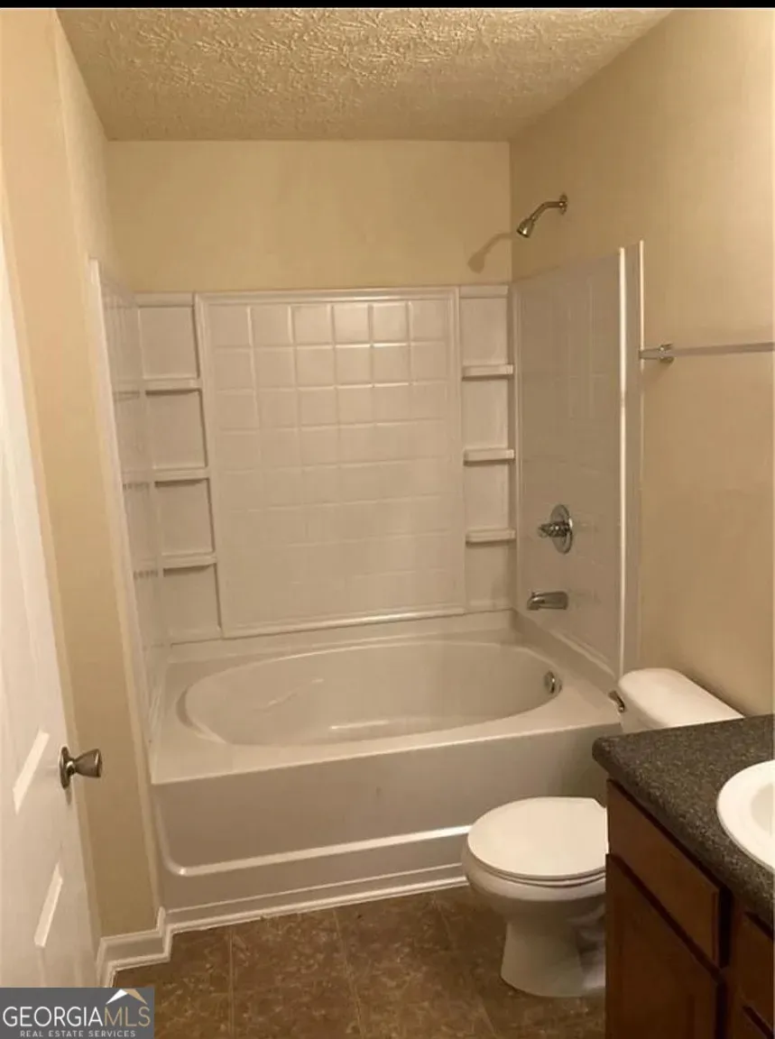 1303 Fairington Club DR Lithonia, GA 30038