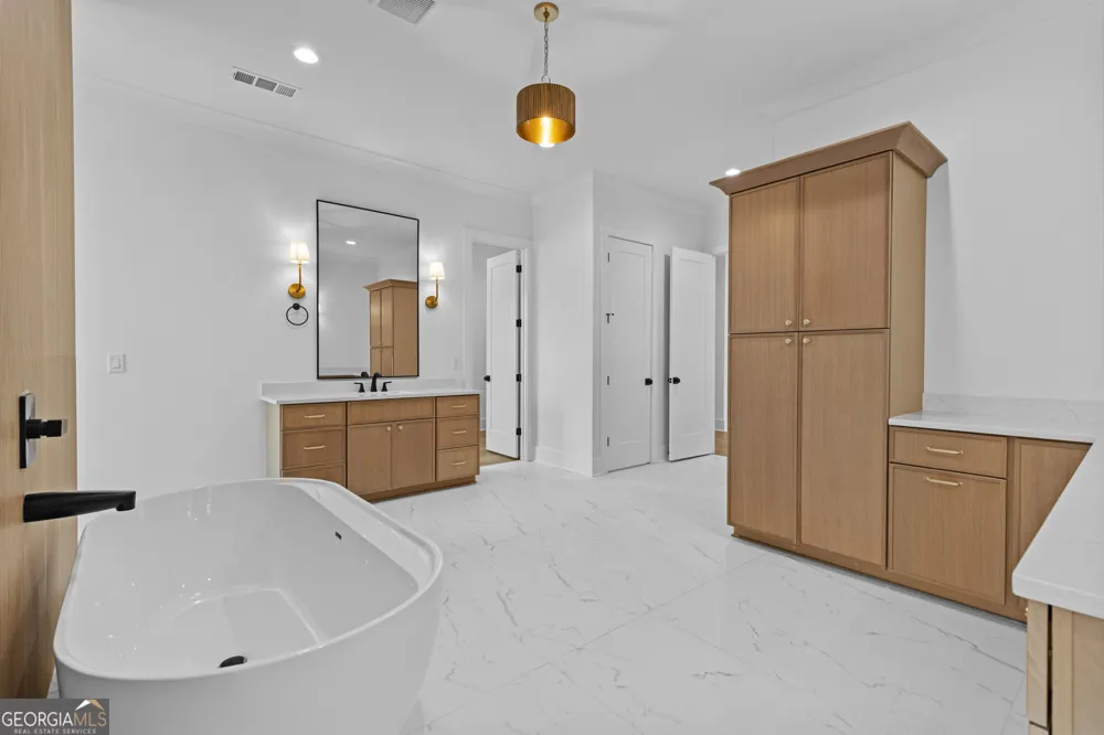 3299 Bailey RD Mulberry, GA 30019