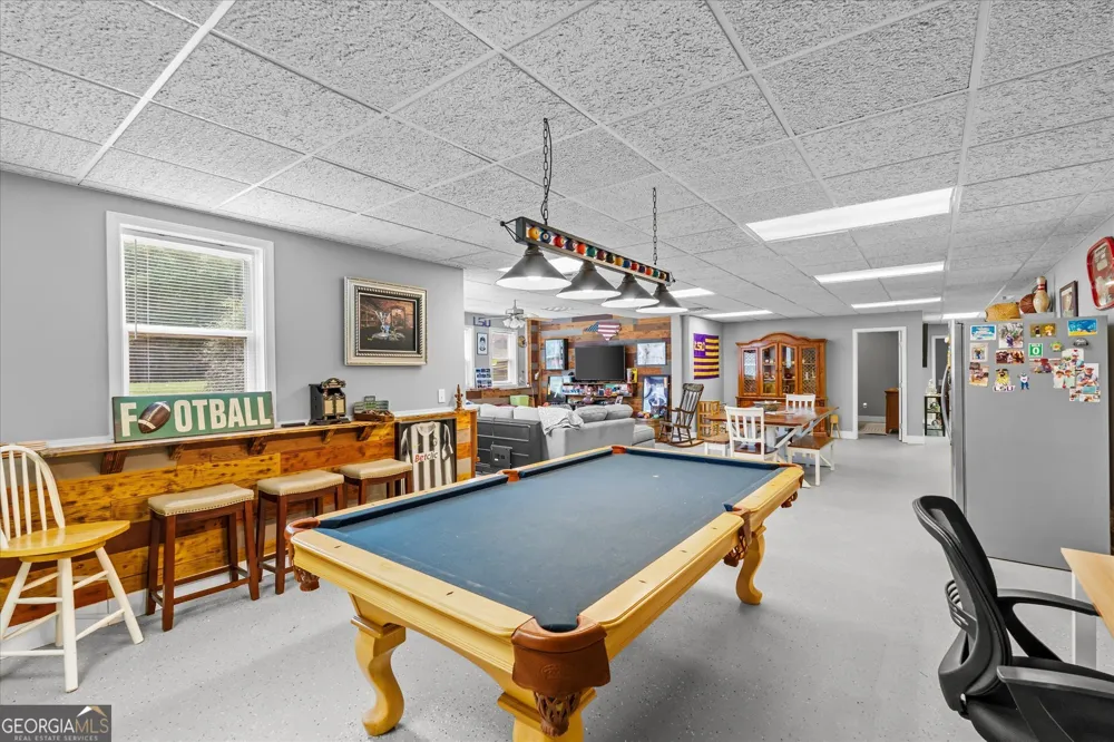 900 Old Four Notch RD Whitesburg, GA 30185