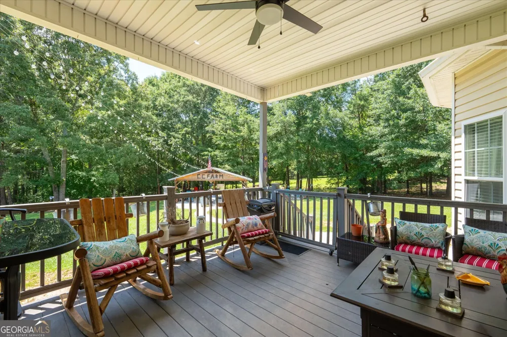 900 Old Four Notch RD Whitesburg, GA 30185