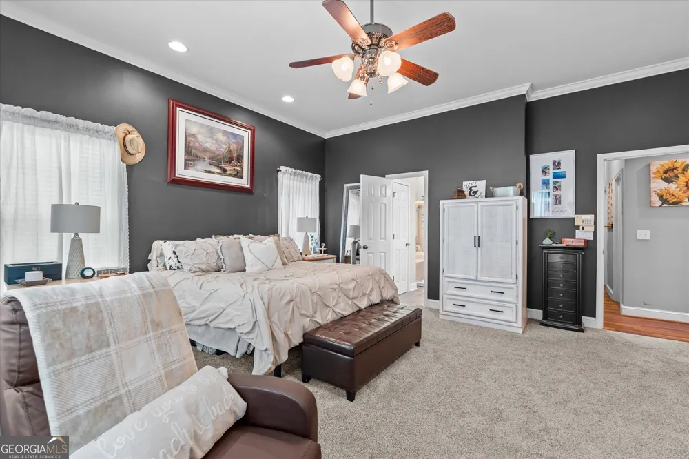 900 Old Four Notch RD Whitesburg, GA 30185