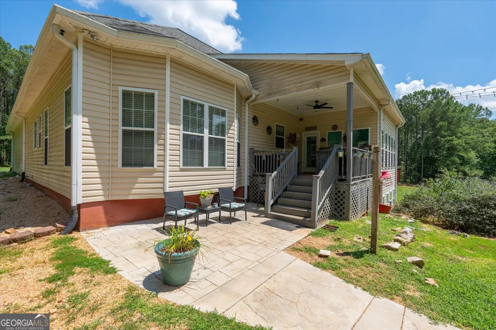 900 Old Four Notch RD Whitesburg, GA 30185