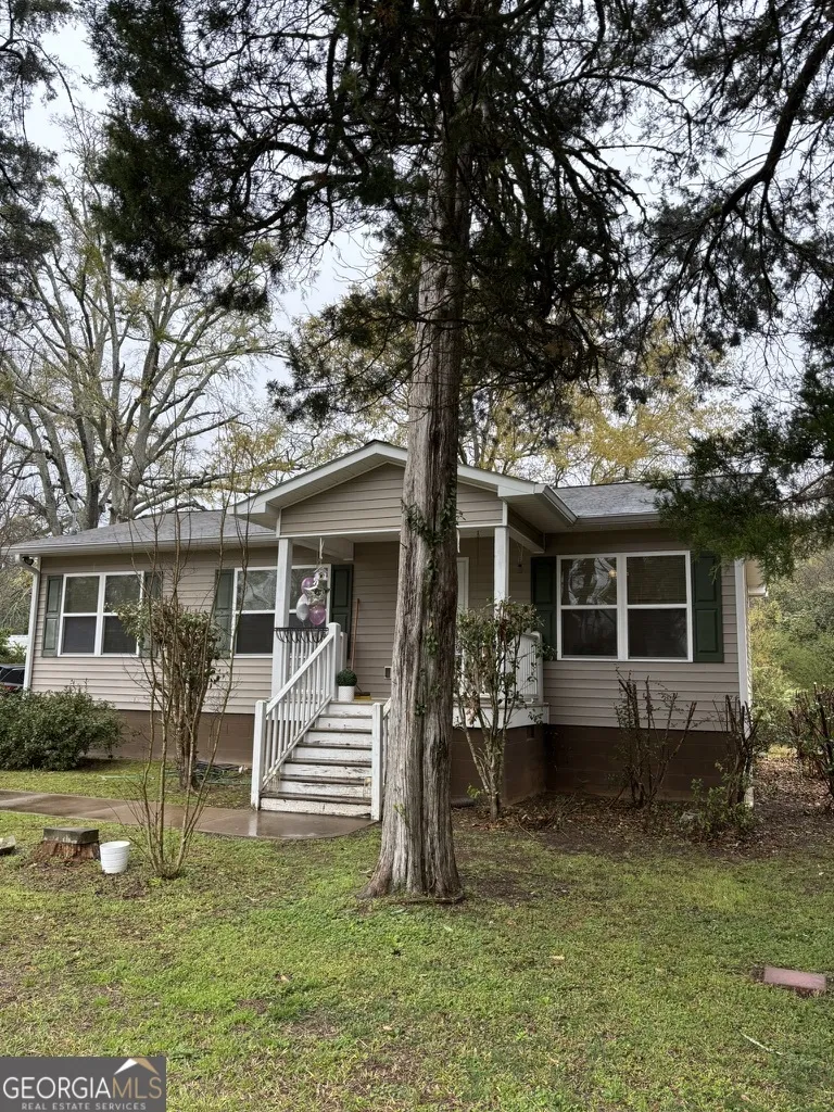 405 Crawfordville RD Union Point, GA 30669