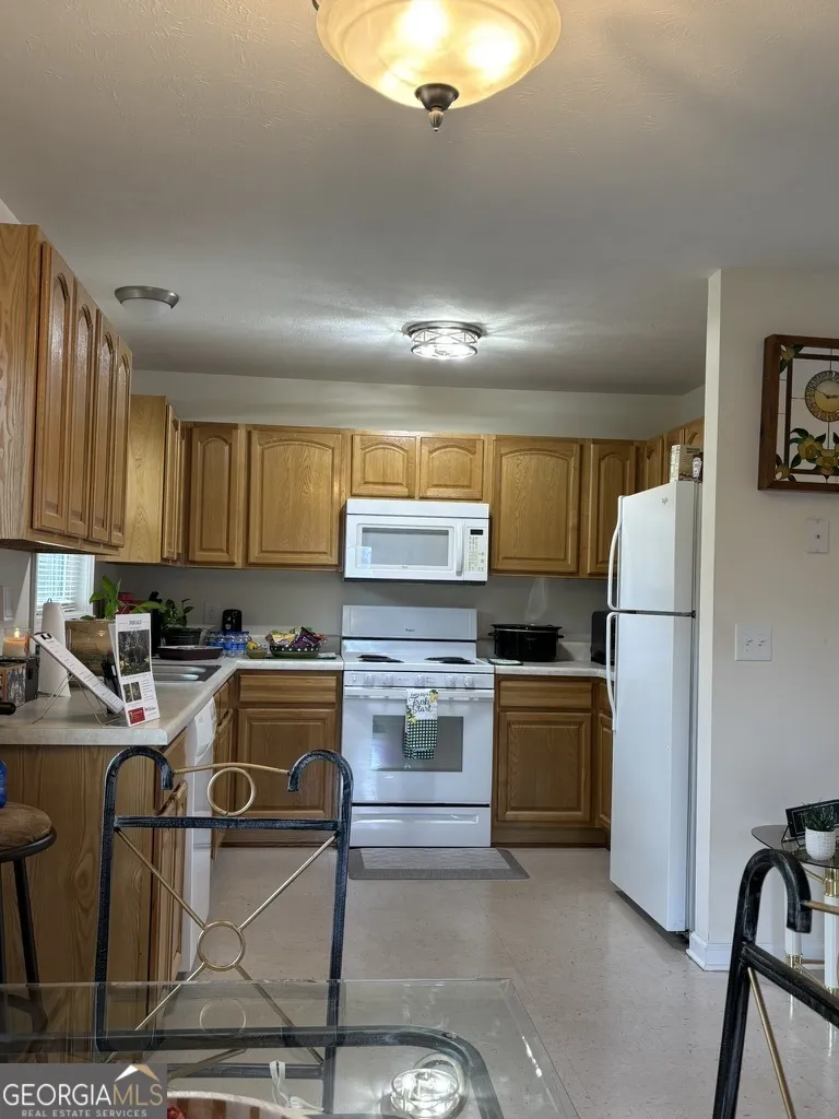 405 Crawfordville RD Union Point, GA 30669