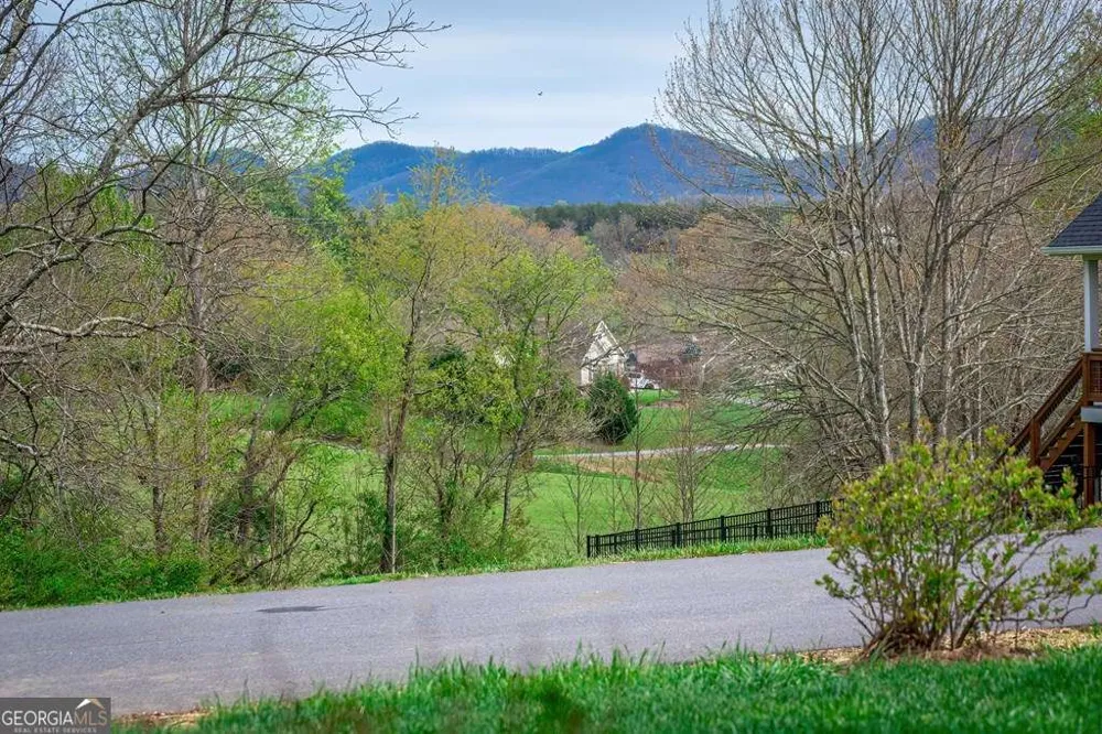 164 Owen Glen DR Blairsville, GA 30512