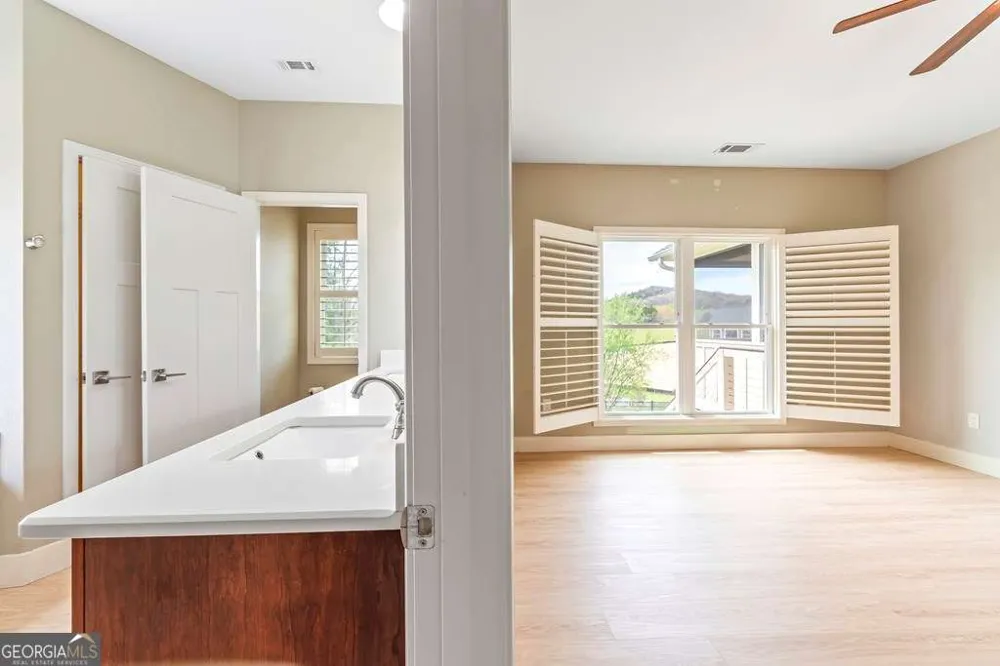 164 Owen Glen DR Blairsville, GA 30512