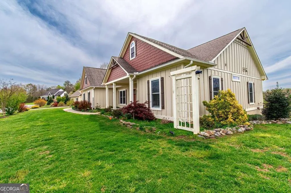164 Owen Glen DR Blairsville, GA 30512