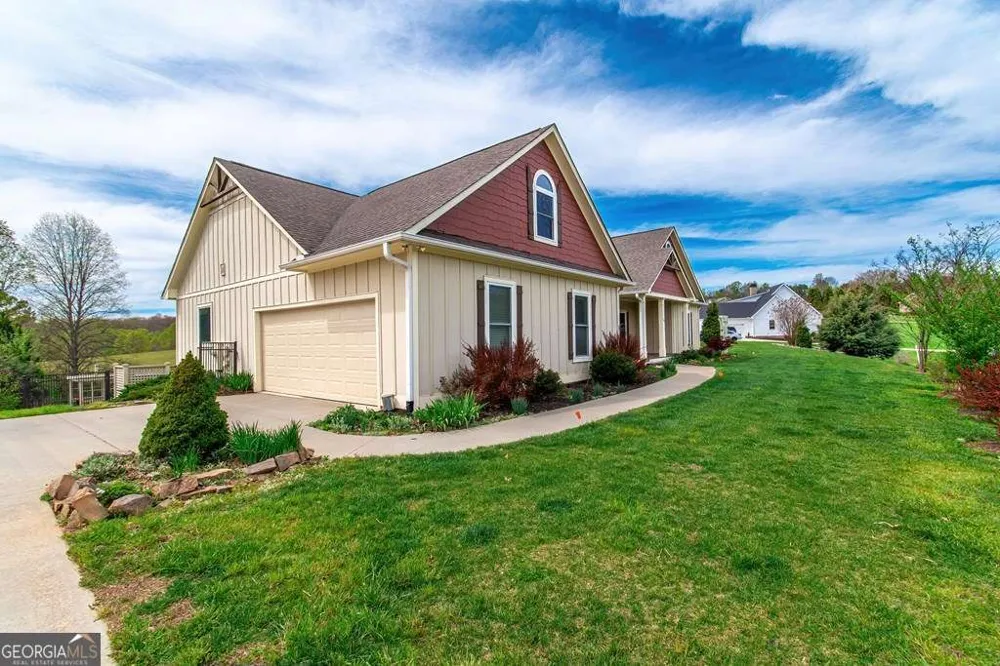 164 Owen Glen DR Blairsville, GA 30512