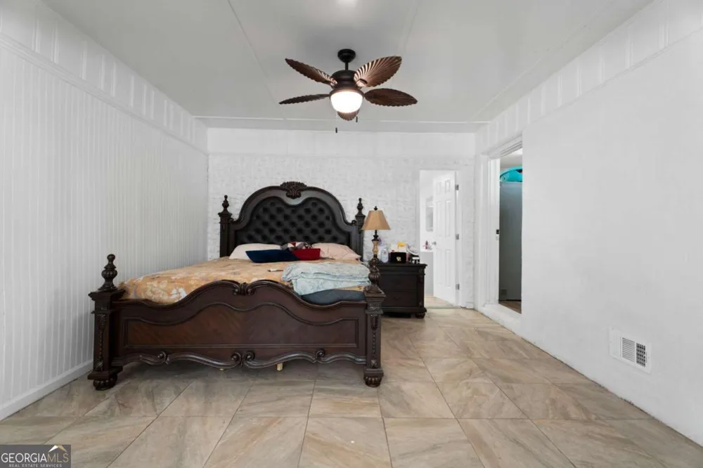 1132 Bethsaida RD Riverdale, GA 30296