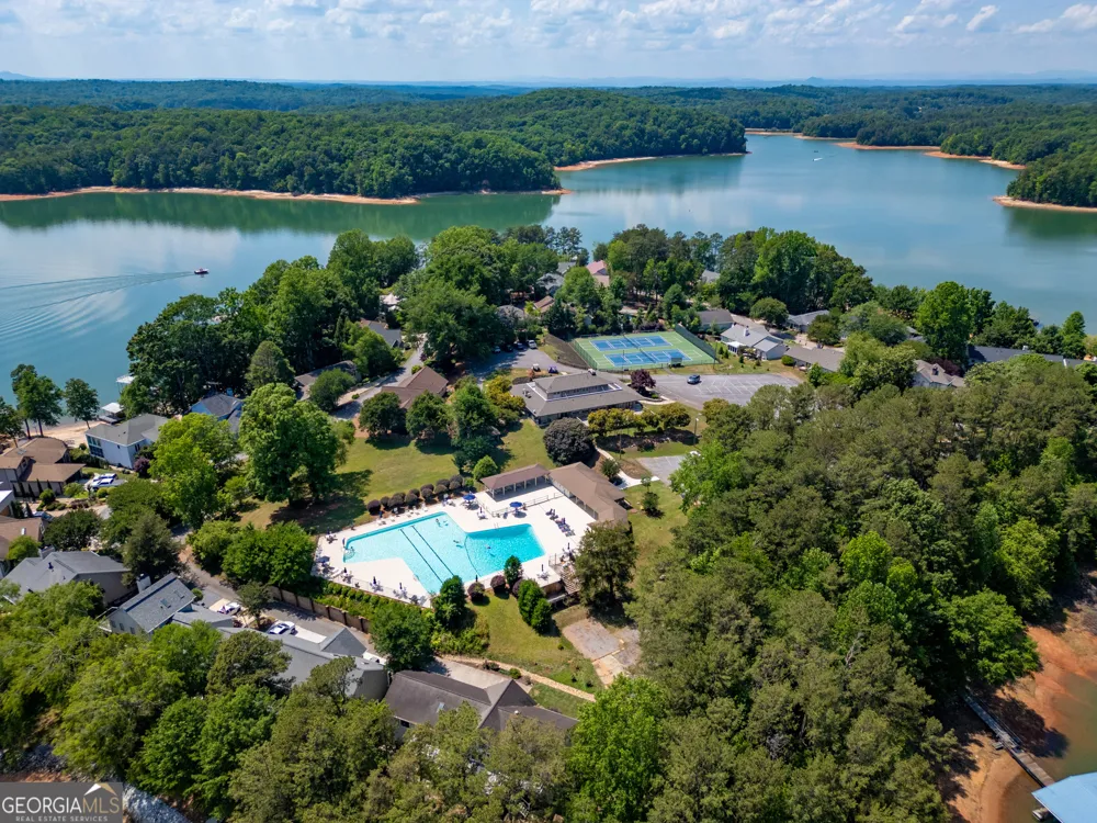 111 Falls DR Westminster, SC 29693