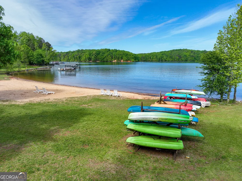 111 Falls DR Westminster, SC 29693