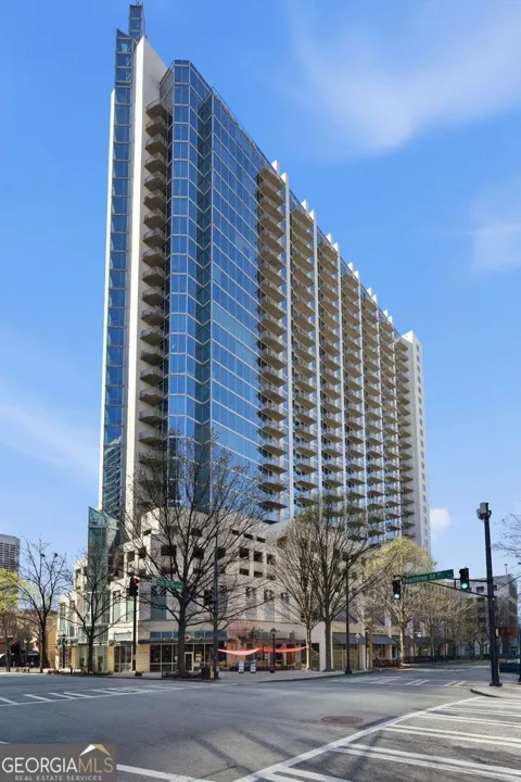 860 Peachtree ST NE