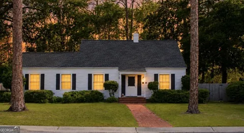713 Magnolia DR